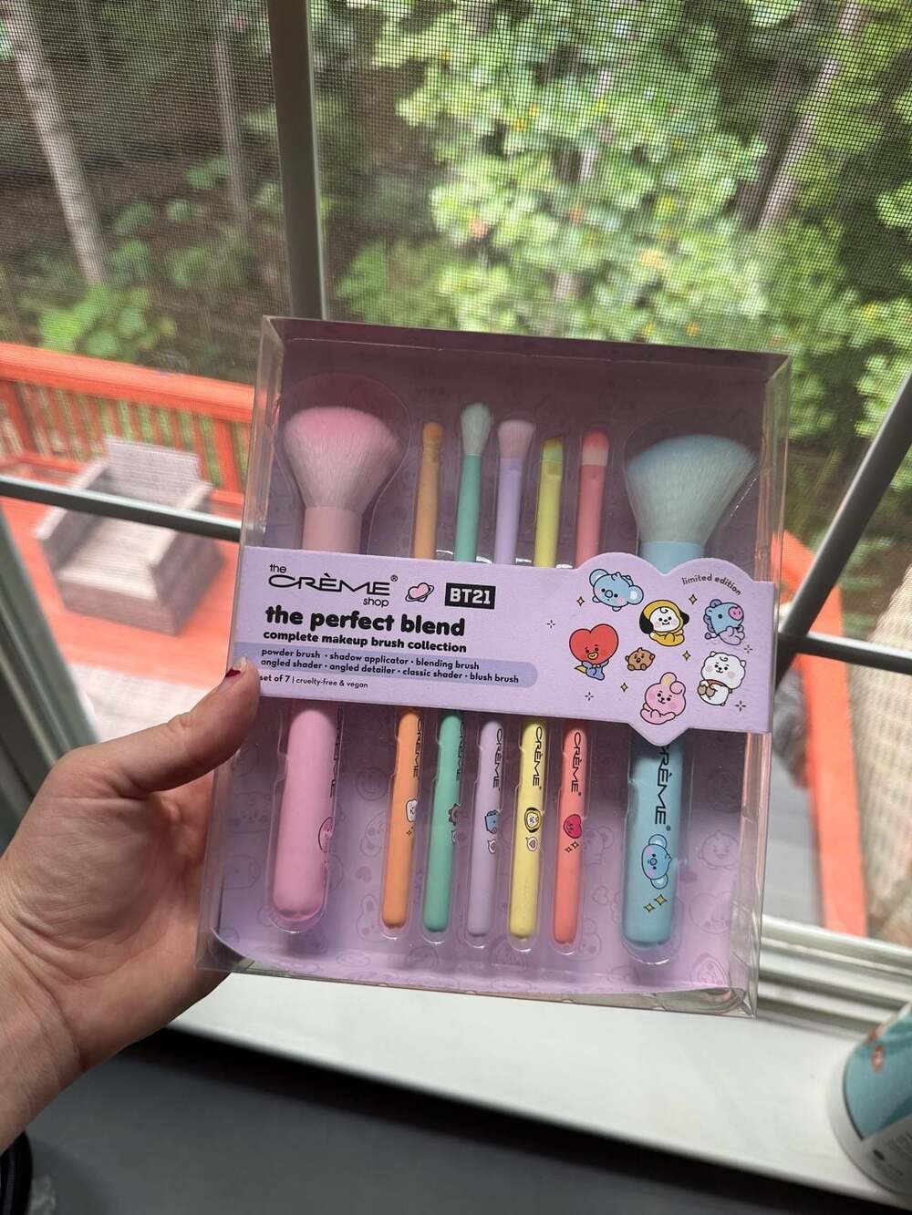The Crème Shop x BT21 The Perfect Blend Complete Makeup Brush Collection